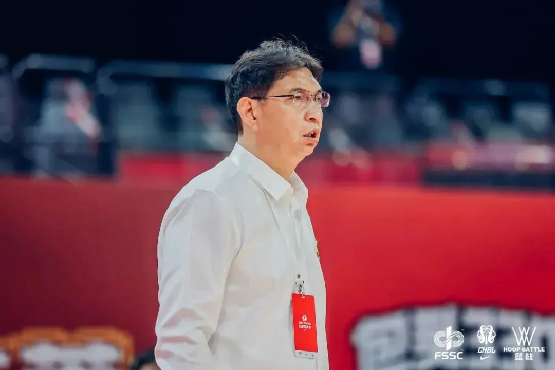 哪里可以找到适合青少年的篮球训练策略_2